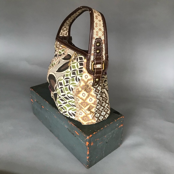 Fossil Fabric Floral Hobo - Picture 7 of 10